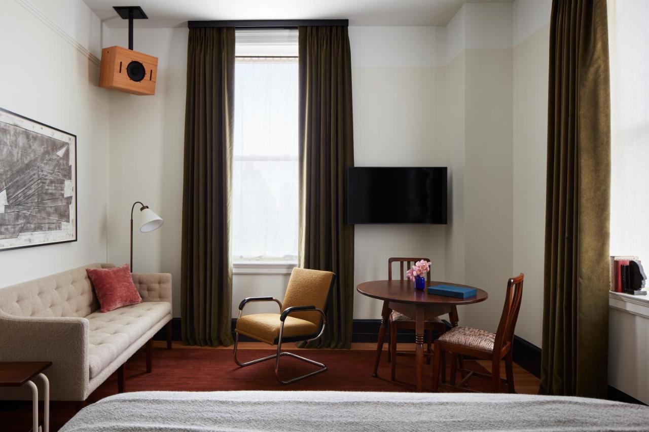 Nine Orchard Hotel New York Bagian luar foto