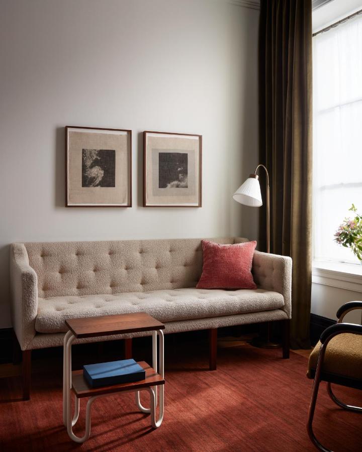 Nine Orchard Hotel New York Bagian luar foto